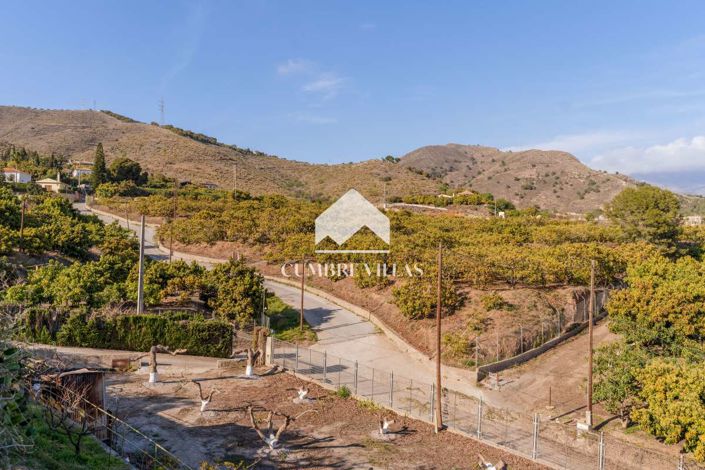 Image No.66-5 Bed Country House for sale