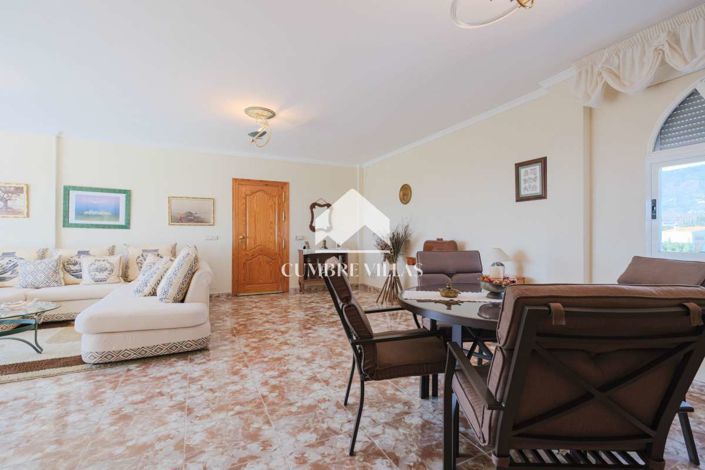 Image No.29-3 Bed Country House for sale