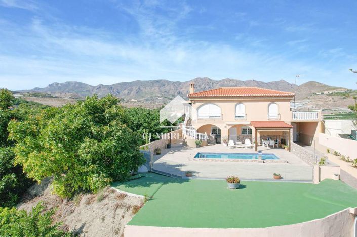 Image No.47-3 Bed Country House for sale