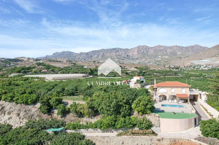 Image No.8-3 Bed Country House for sale