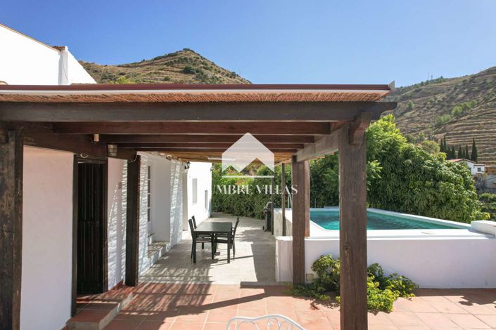 Image No.12-8 Bed Country House for sale