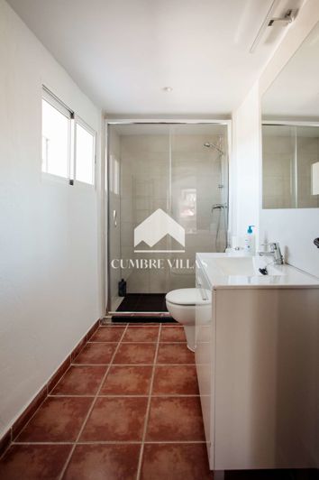 Image No.20-8 Bed Country House for sale