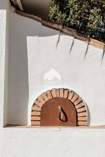 Image No.46-8 Bed Country House for sale