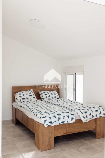 Image No.54-8 Bed Country House for sale