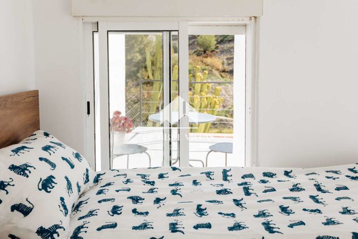 Image No.57-8 Bed Country House for sale