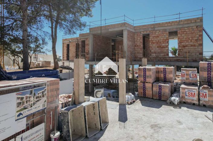 Image No.56-5 Bed Villa for sale