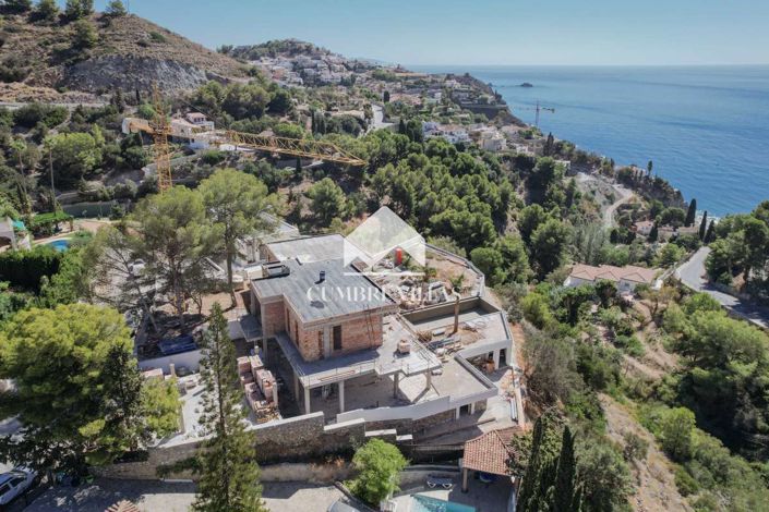 Image No.58-5 Bed Villa for sale