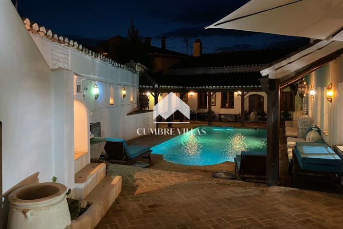 Image No.3-5 Bed Villa for sale