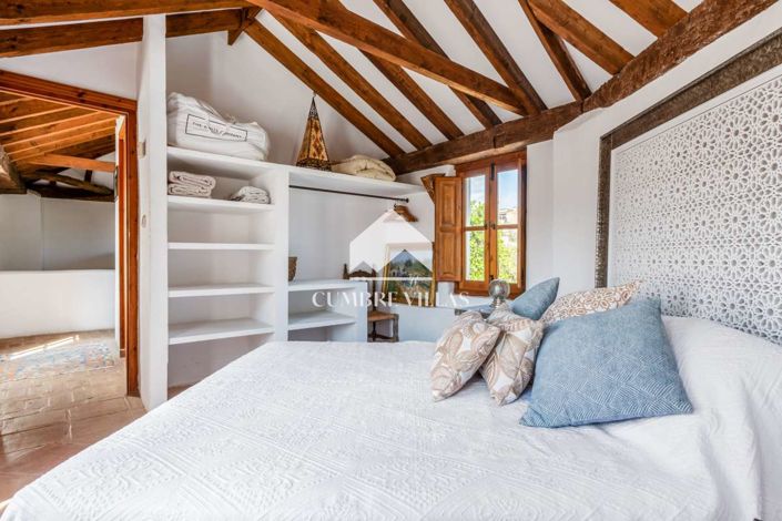 Image No.31-5 Bed Villa for sale