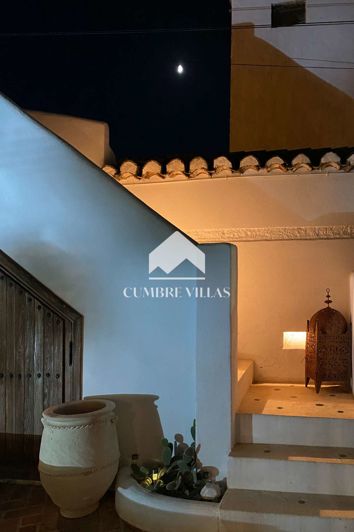 Image No.37-5 Bed Villa for sale