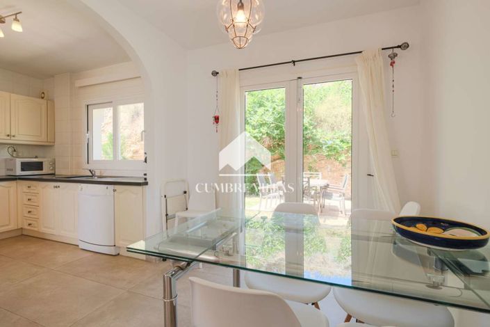 Image No.23-4 Bed Villa for sale