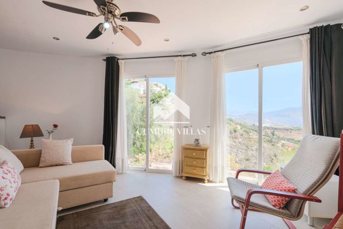 Image No.48-4 Bed Villa for sale