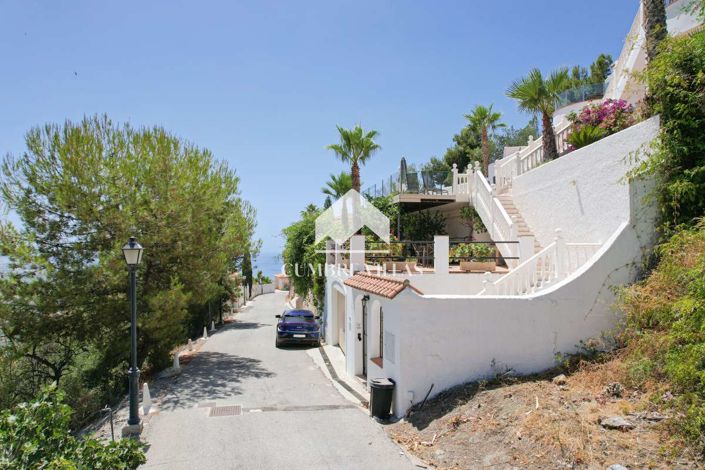 Image No.64-4 Bed Villa for sale