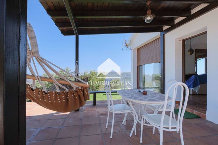 Image No.16-3 Bed Country House for sale