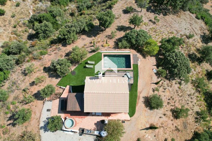 Image No.3-3 Bed Country House for sale