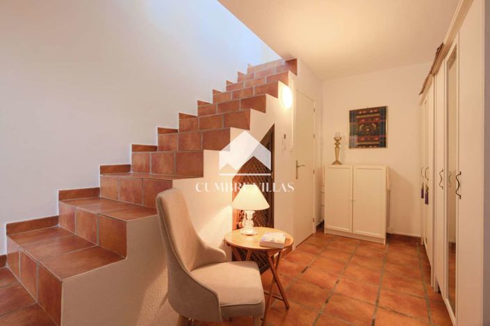 Image No.32-3 Bed Country House for sale