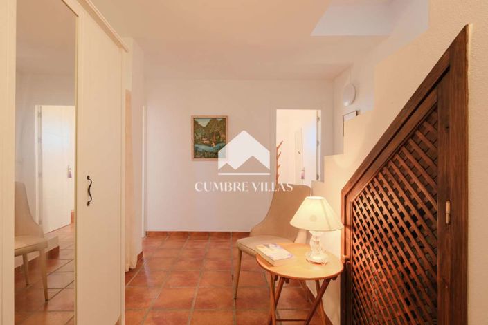 Image No.38-3 Bed Country House for sale