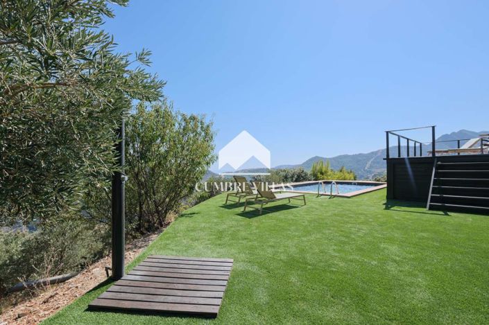 Image No.42-3 Bed Country House for sale