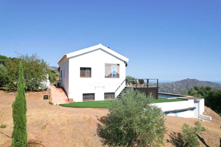 Image No.48-3 Bed Country House for sale