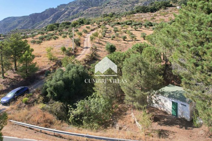 Image No.58-3 Bed Country House for sale