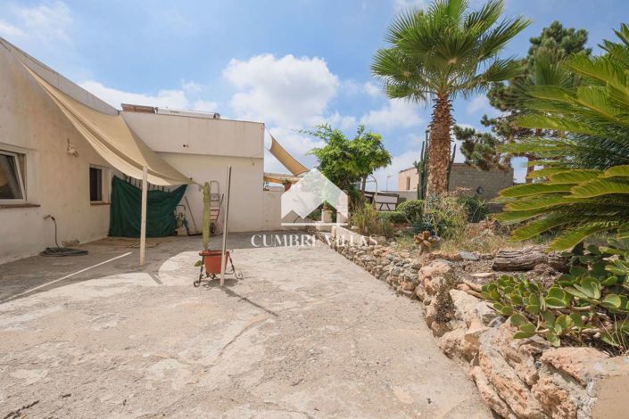 Image No.43-4 Bed Townhouse for sale