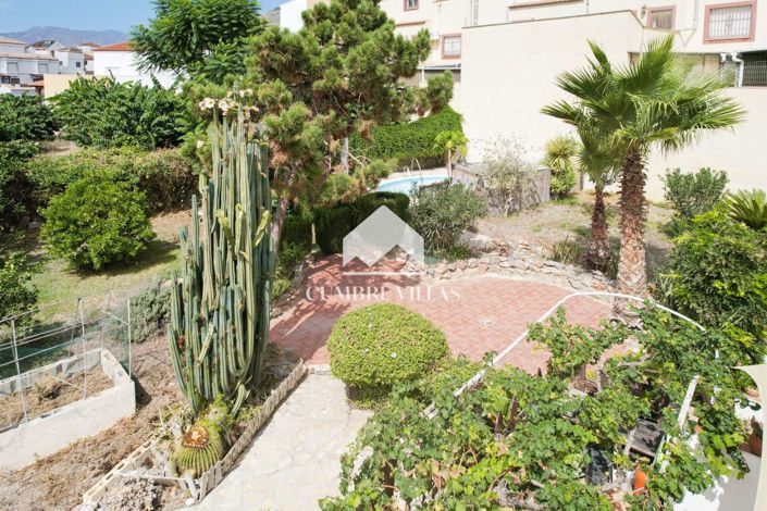 Image No.46-4 Bed Townhouse for sale