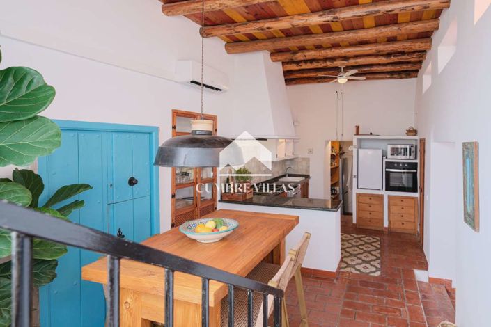 Image No.18-3 Bed Townhouse for sale