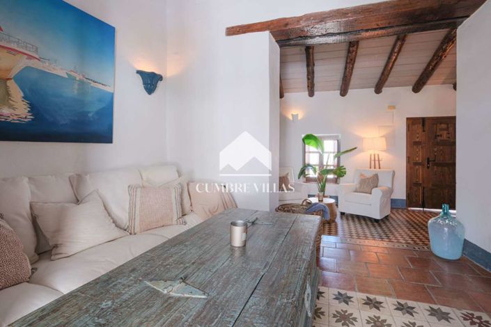 Image No.40-3 Bed Townhouse for sale