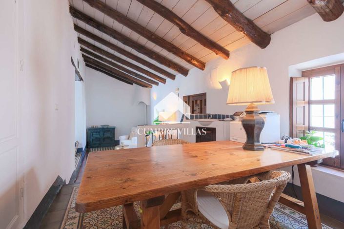 Image No.45-3 Bed Townhouse for sale