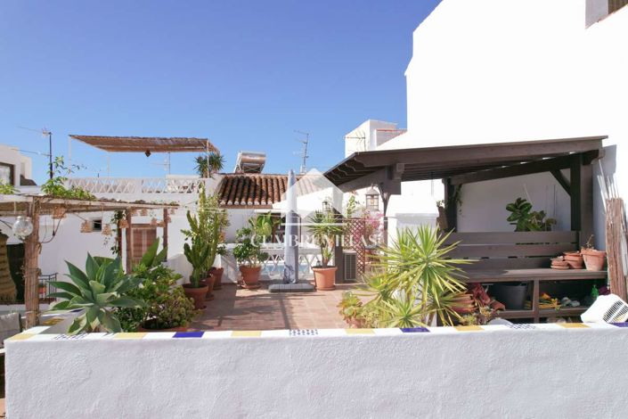 Image No.51-3 Bed Townhouse for sale