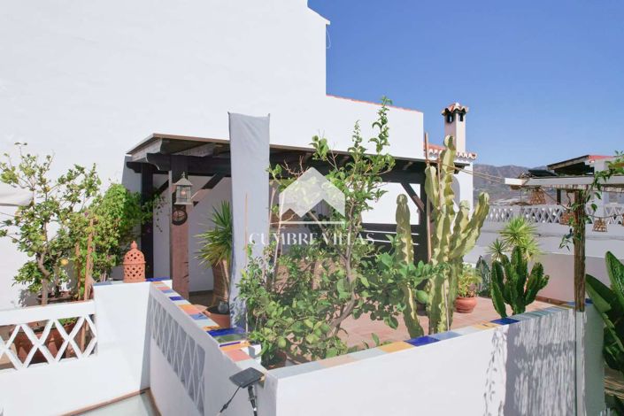 Image No.52-3 Bed Townhouse for sale