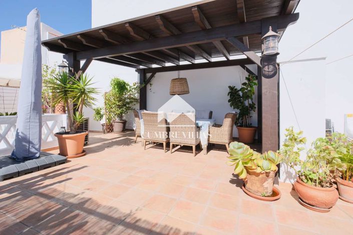 Image No.55-3 Bed Townhouse for sale