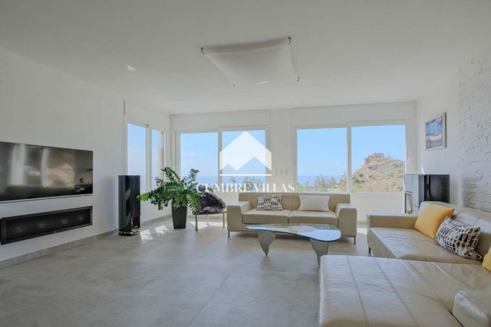 Image No.12-4 Bed Villa for sale