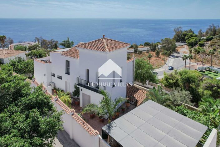 Image No.8-4 Bed Villa for sale