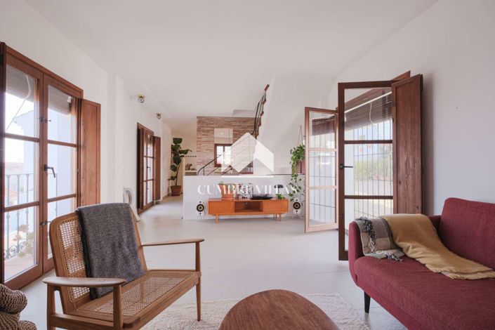 Image No.24-2 Bed Townhouse for sale