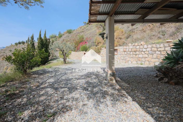 Image No.102-6 Bed Country House for sale