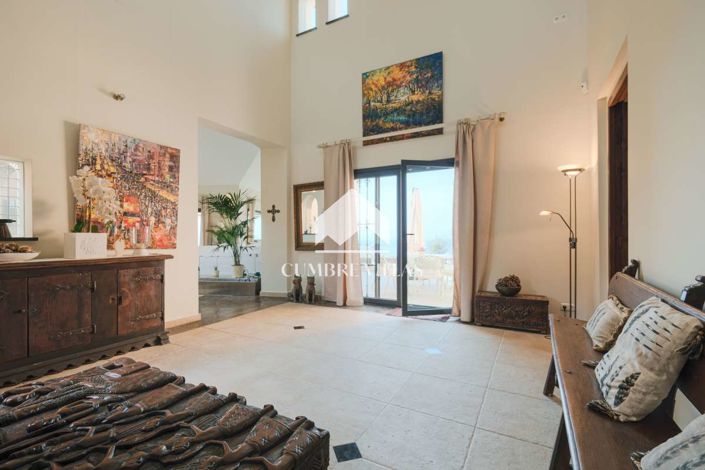 Image No.16-6 Bed Country House for sale