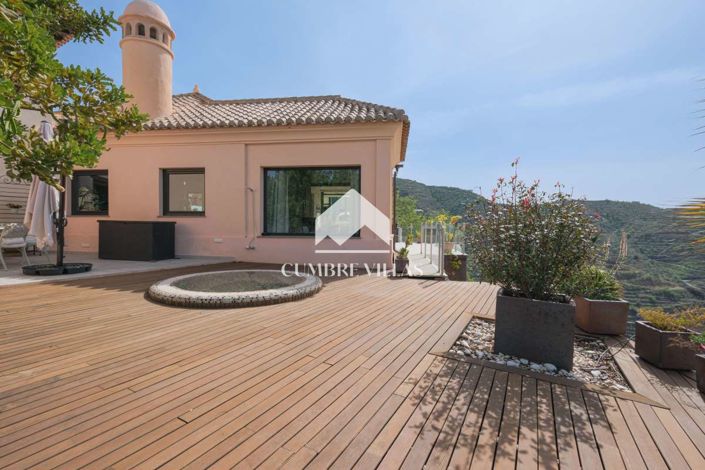 Image No.71-6 Bed Country House for sale