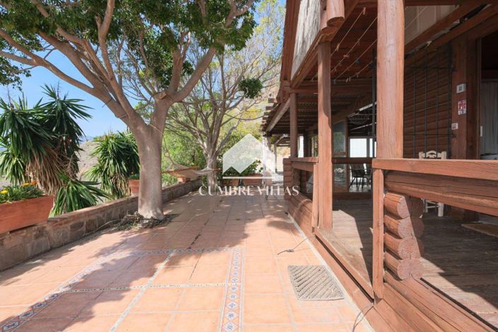 Image No.83-6 Bed Country House for sale