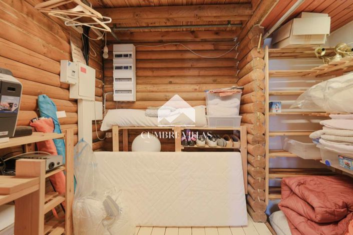 Image No.94-6 Bed Country House for sale