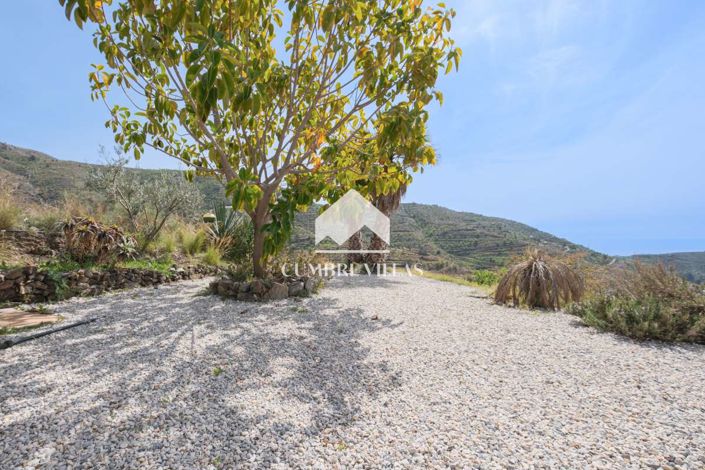 Image No.97-6 Bed Country House for sale