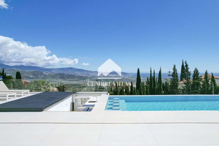 Image No.3-6 Bed Villa for sale