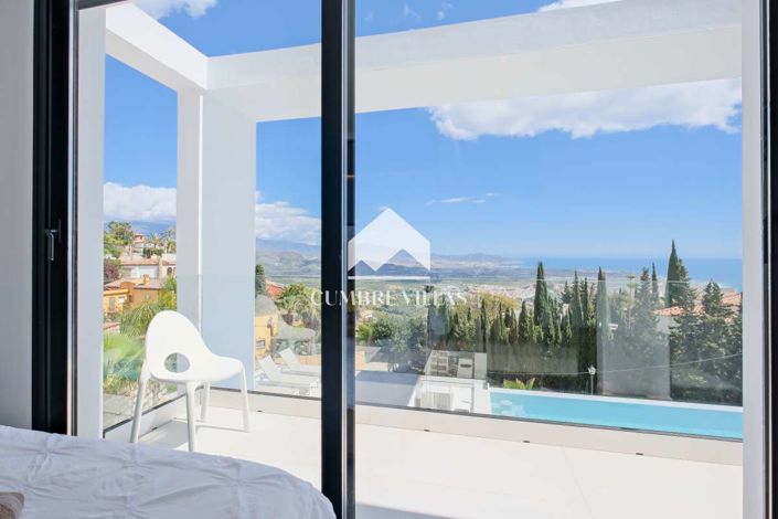 Image No.38-6 Bed Villa for sale