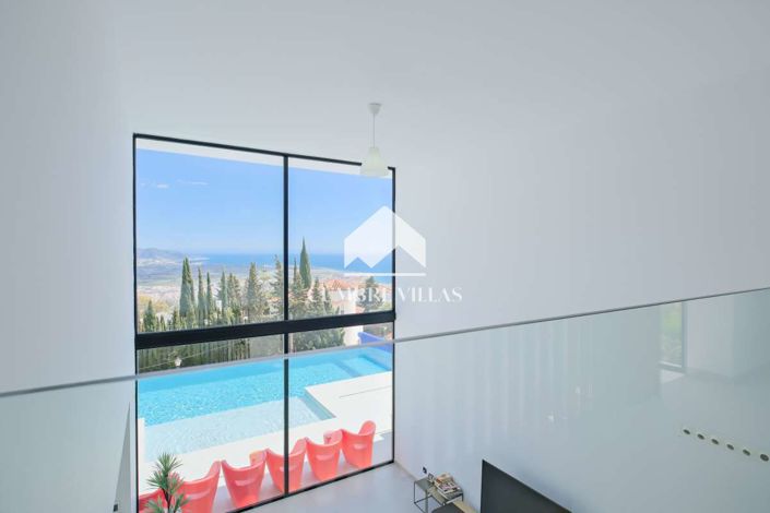 Image No.42-6 Bed Villa for sale