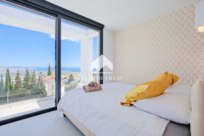 Image No.49-6 Bed Villa for sale