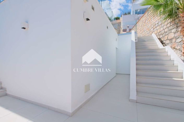 Image No.65-6 Bed Villa for sale