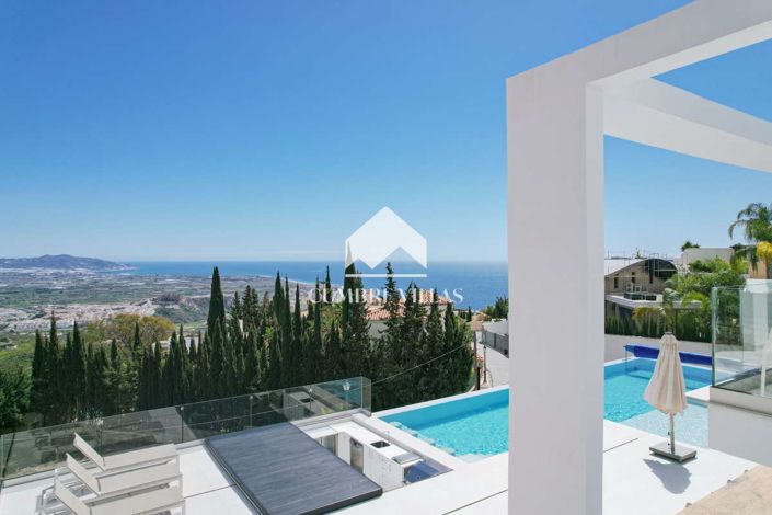 Image No.71-6 Bed Villa for sale