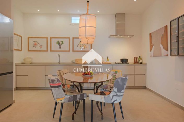 Image No.38-5 Bed Country House for sale