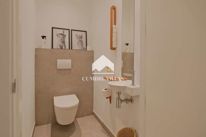 Image No.44-5 Bed Country House for sale