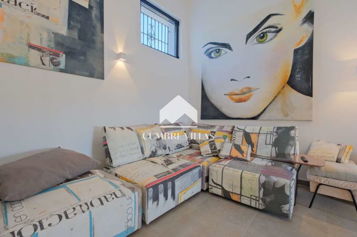 Image No.54-5 Bed Country House for sale